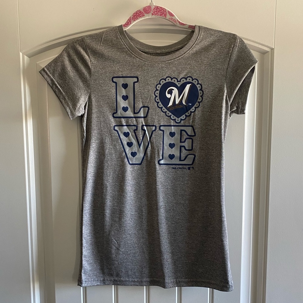MKE Brewers LOVE shirt